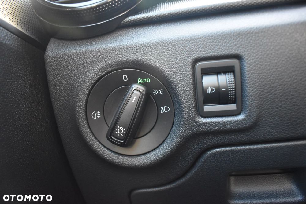 Skoda Fabia 1.0 Active - 23