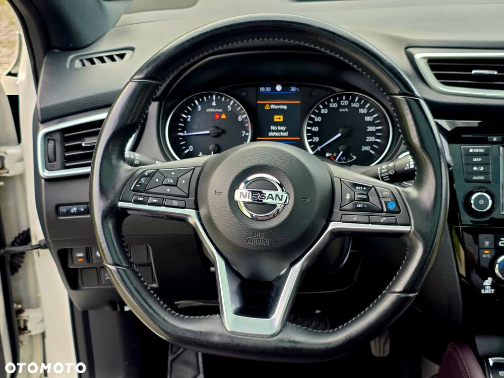 Nissan Qashqai 1.3 DIG-T DCT TEKNA+ - 29