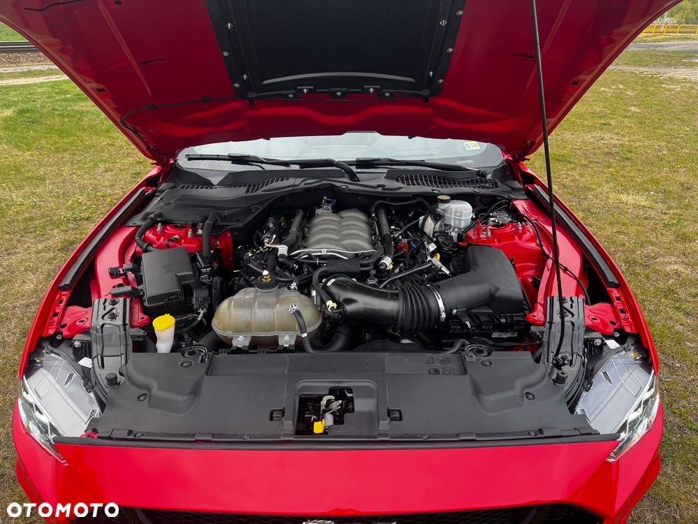 Ford Mustang - 22