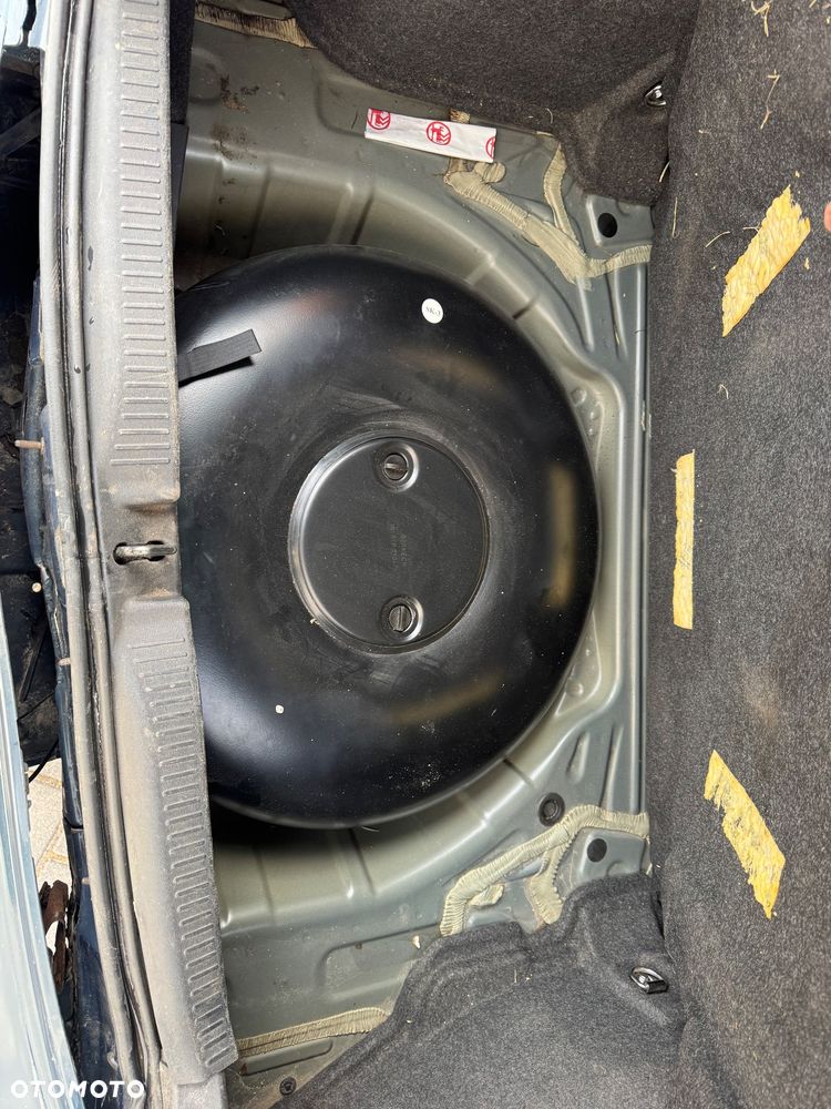 Toyota Auris 1.6 Prestige - 15