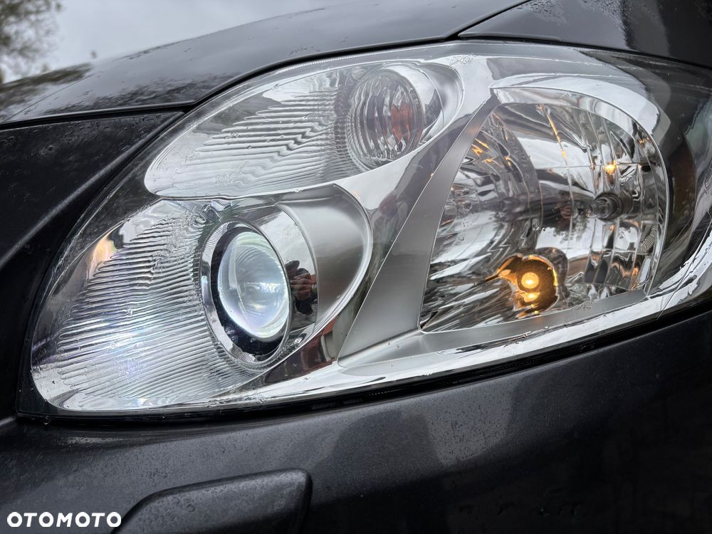 Toyota Auris 1.6 VVT-i Premium MM - 38