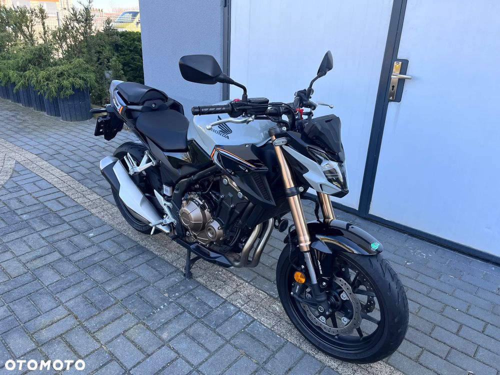 Honda CB - 24