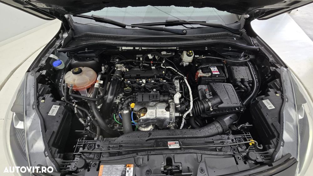 Ford Kuga - 24