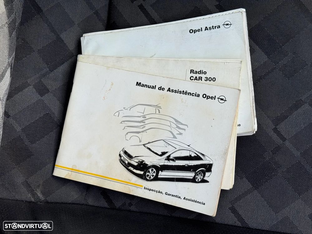 Opel Astra 1.2 Club - 31