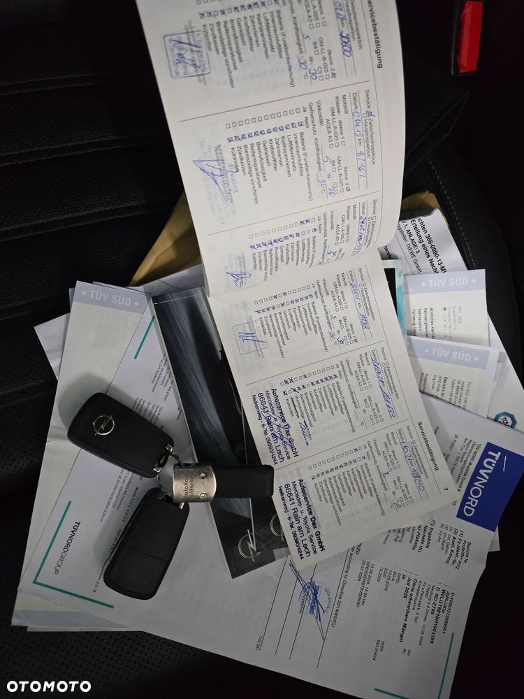 Opel Insignia 2.0 CDTI automatik Business Innovation - 38