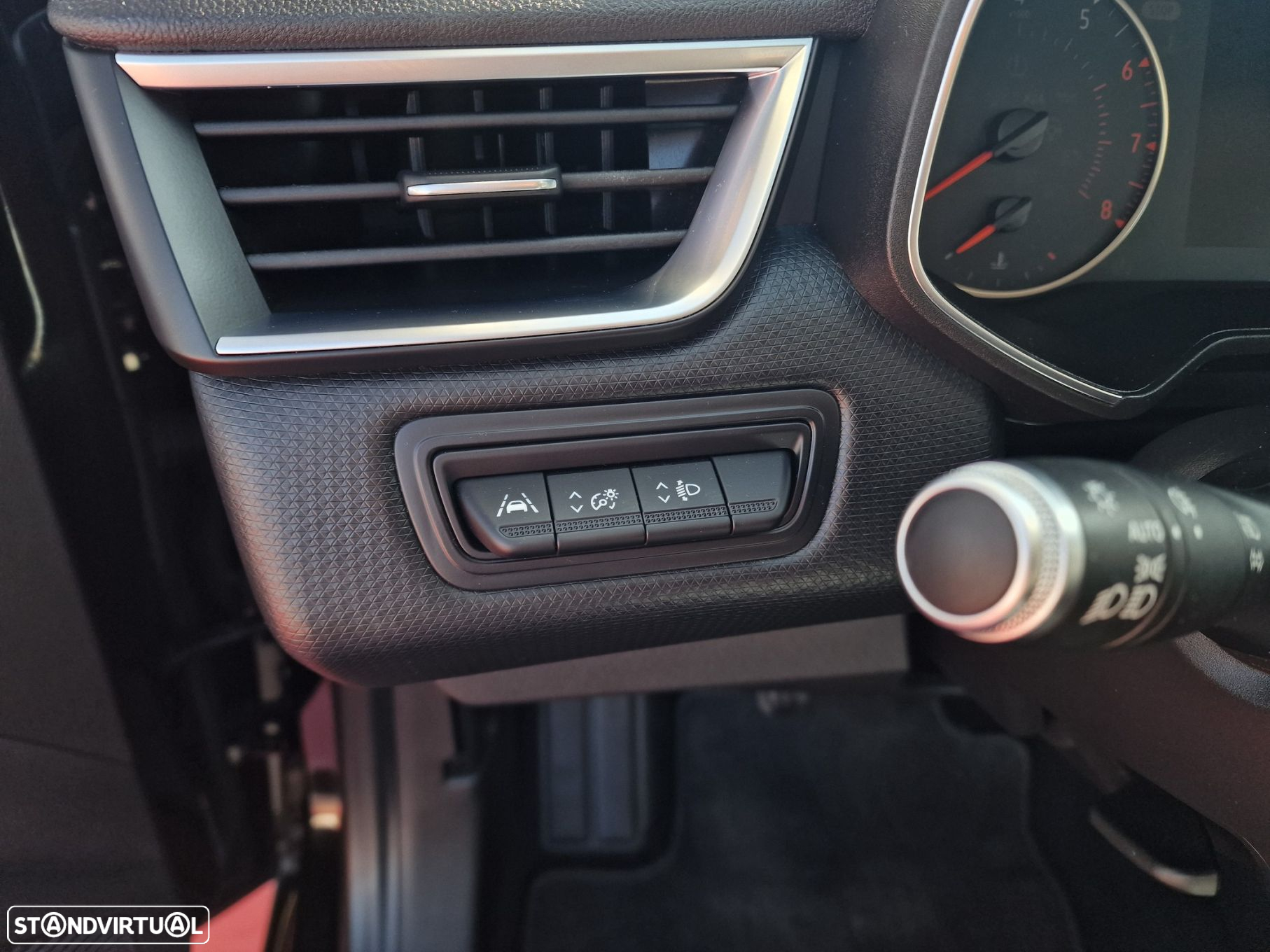 Renault Clio 1.0 SCe Zen - 16