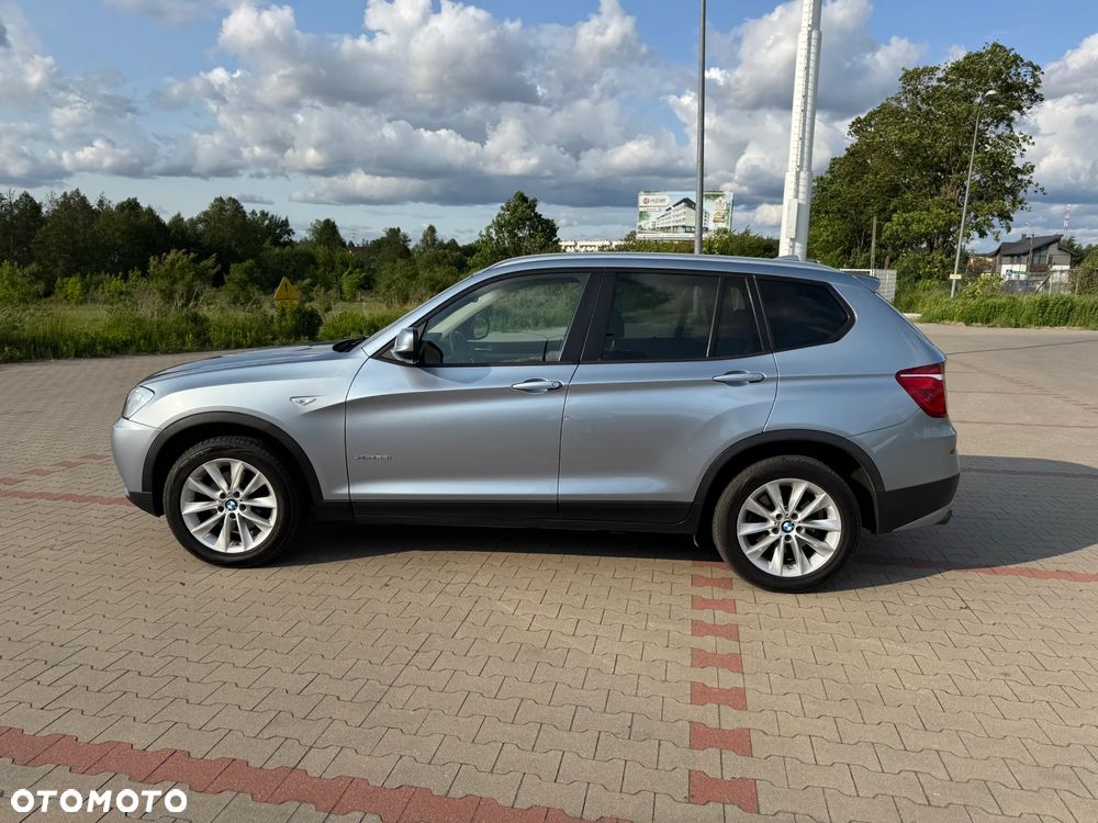 BMW X3 xDrive28i - 2