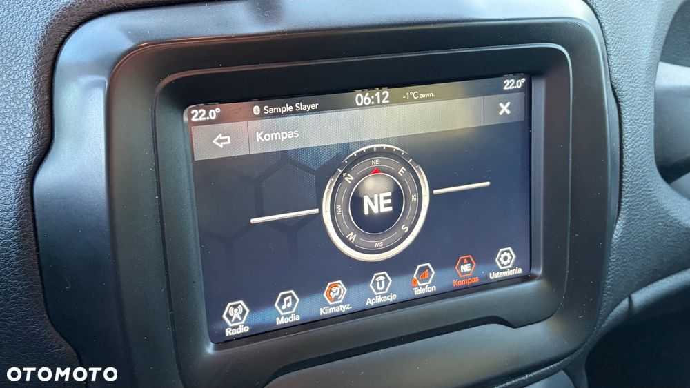 Jeep Renegade 1.4 MultiAir Limited FWD S&S - 25