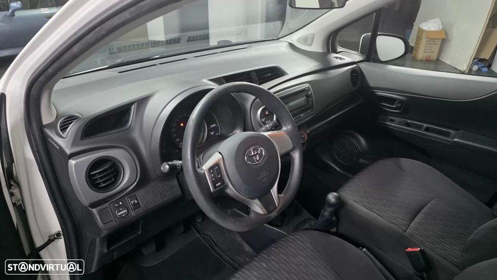 Toyota Yaris 1.0 VVT-i ACtive+AC - 5