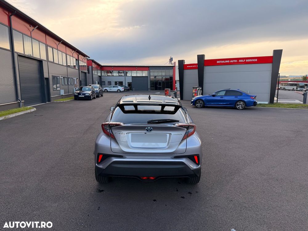 Toyota C-HR Style - 8