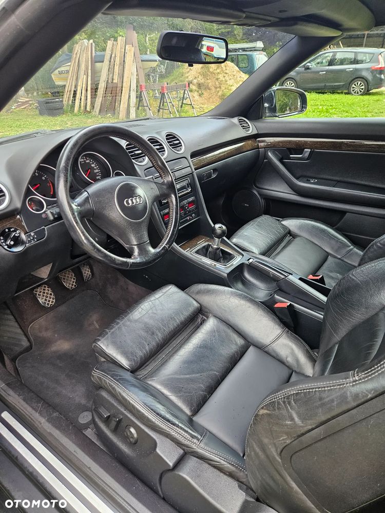 Audi A4 Cabrio 2.4 - 16