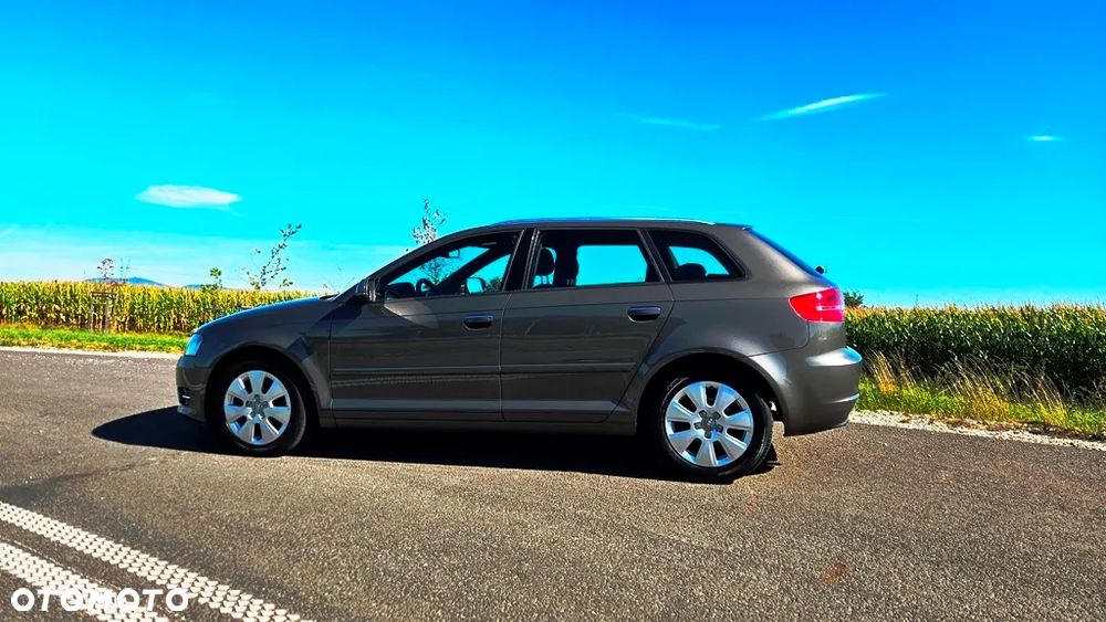 Audi A3 Sportback 1.6 TDI Attraction - 10