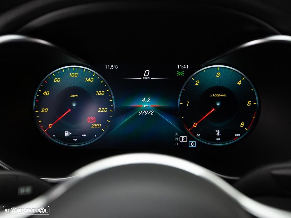 Mercedes-Benz GLC 220 d 4Matic - 24