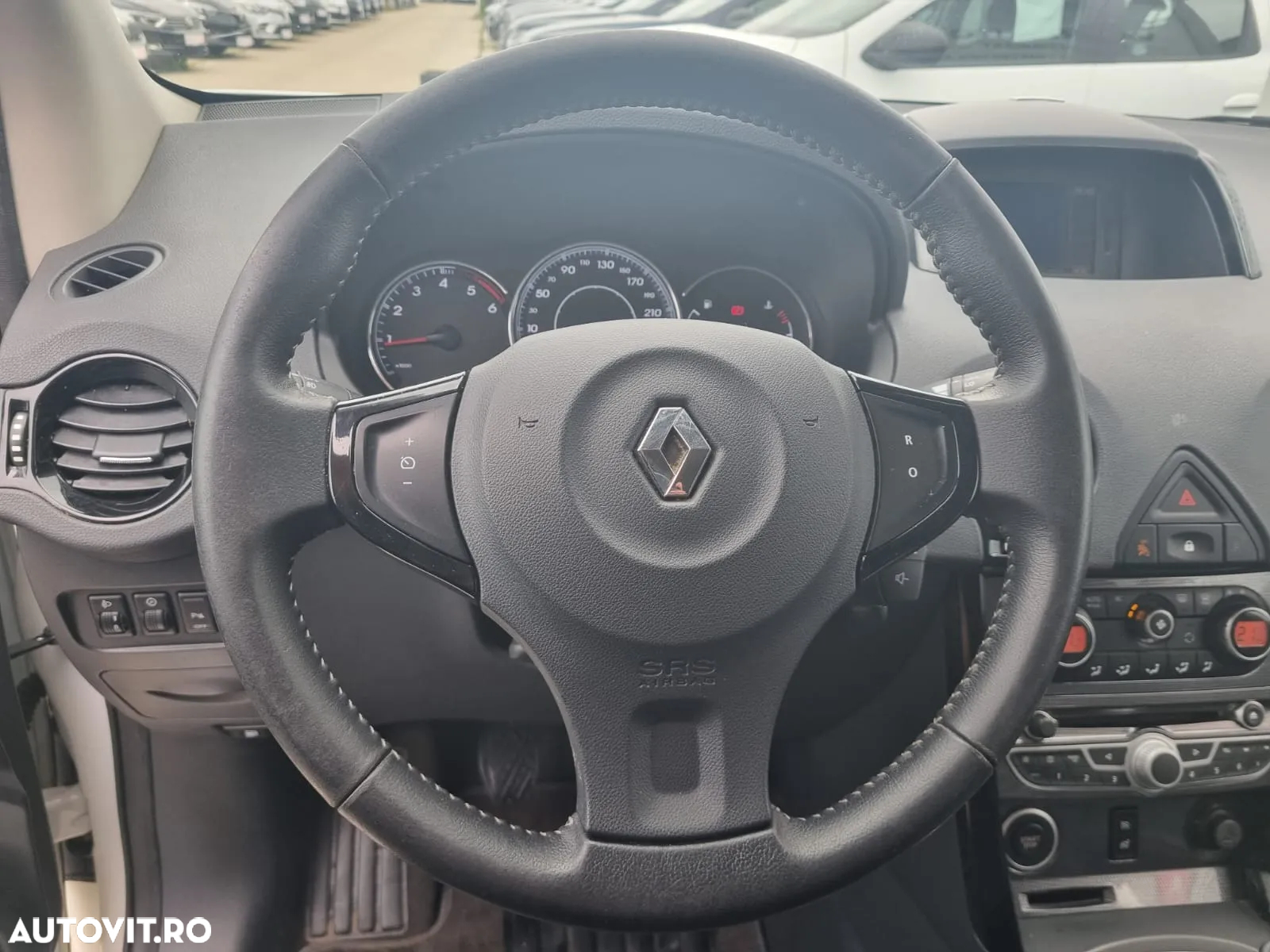 Renault Koleos dCi 150 FAP 4x2 Limited - 9
