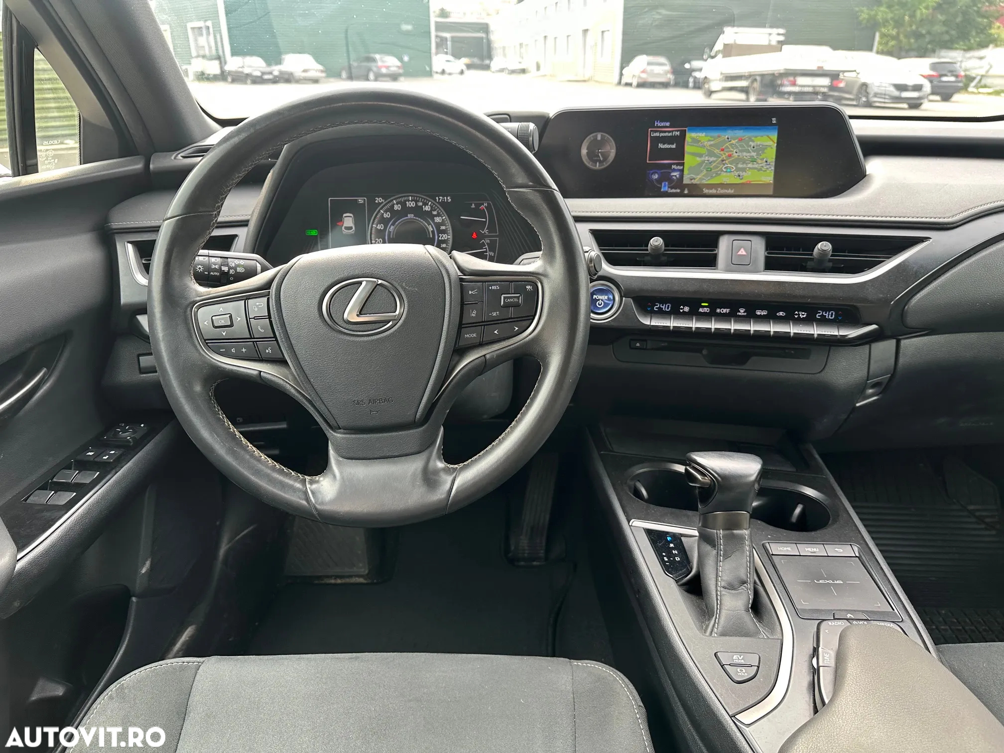 Lexus UX 250h Business Edition - 14
