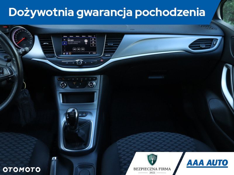 Opel Astra - 10