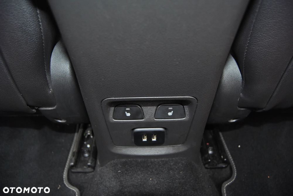 Opel Astra - 33