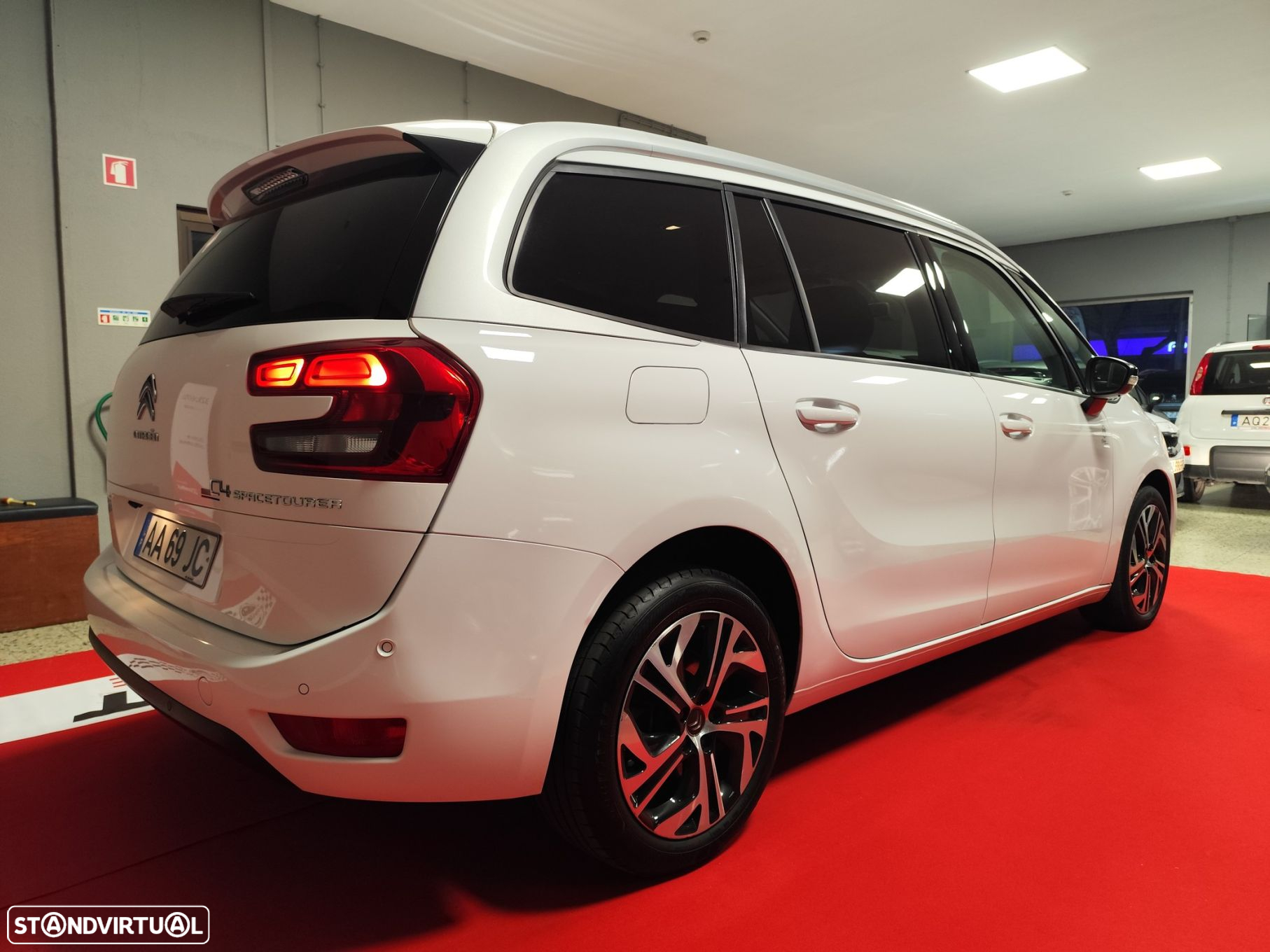 Citroën Grand C4 Spacetourer 1.5 BlueHDi Origins - 4