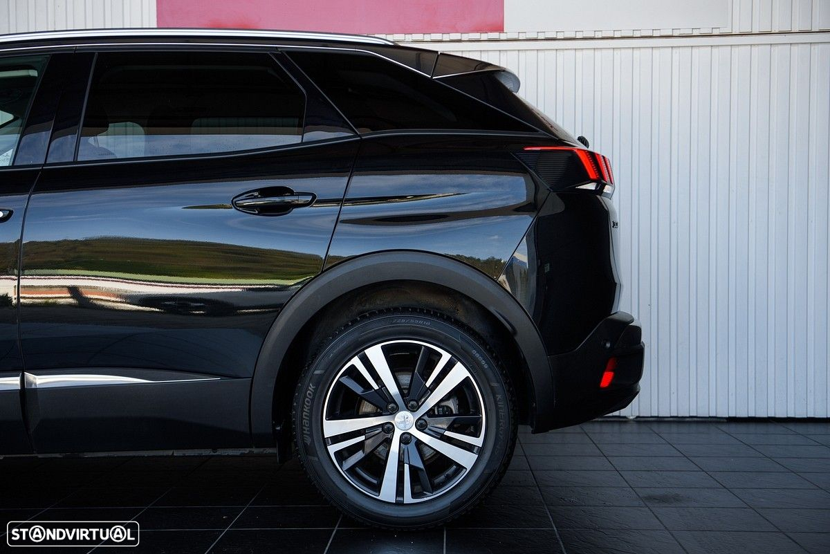 Peugeot 3008 1.2 PureTech Allure Pack EAT8 - 17