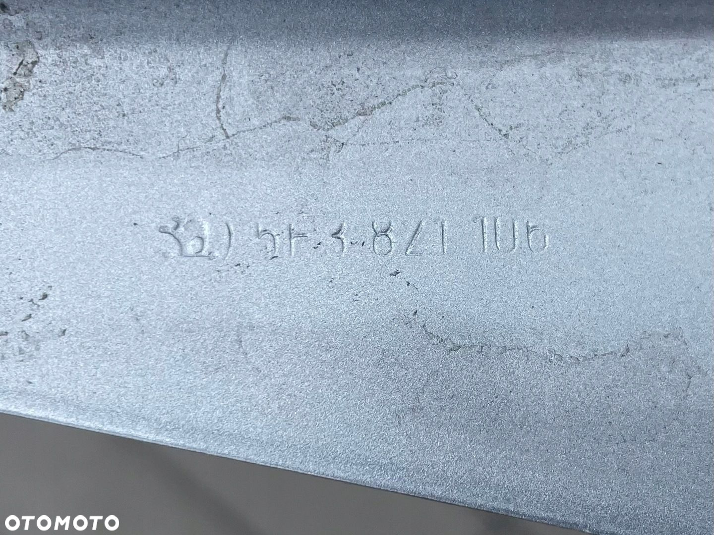 SKODA OCTAVIA IV 4 BŁOTNIK PRZEDNI PRZÓD - 5
