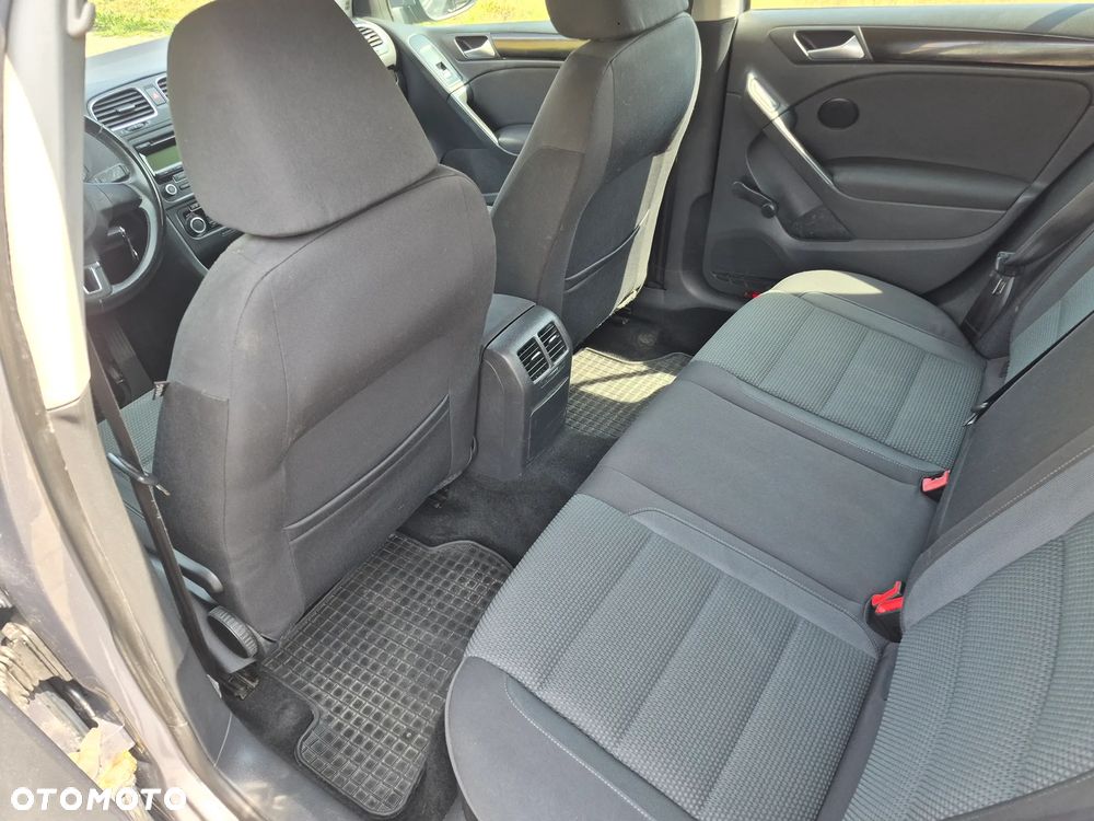 Volkswagen Golf 1.6 Comfortline - 7