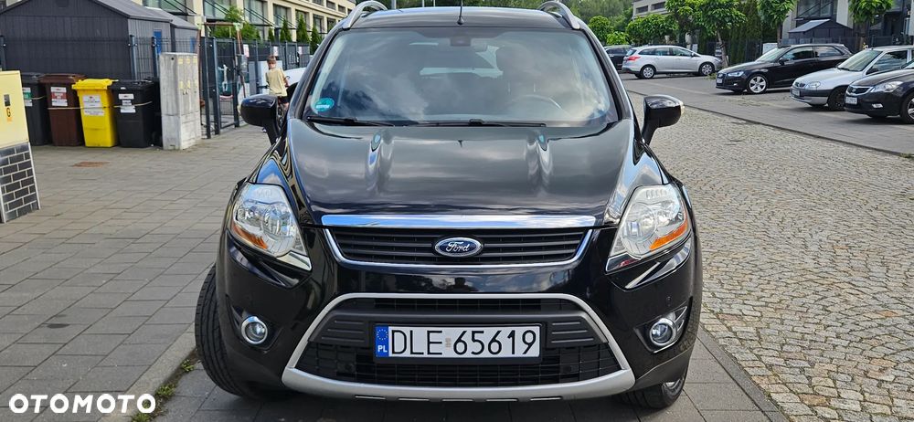 Ford Kuga 2.0 TDCi 2x4 Titanium - 37