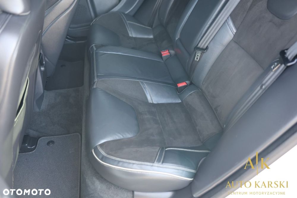 Volvo S60 - 30