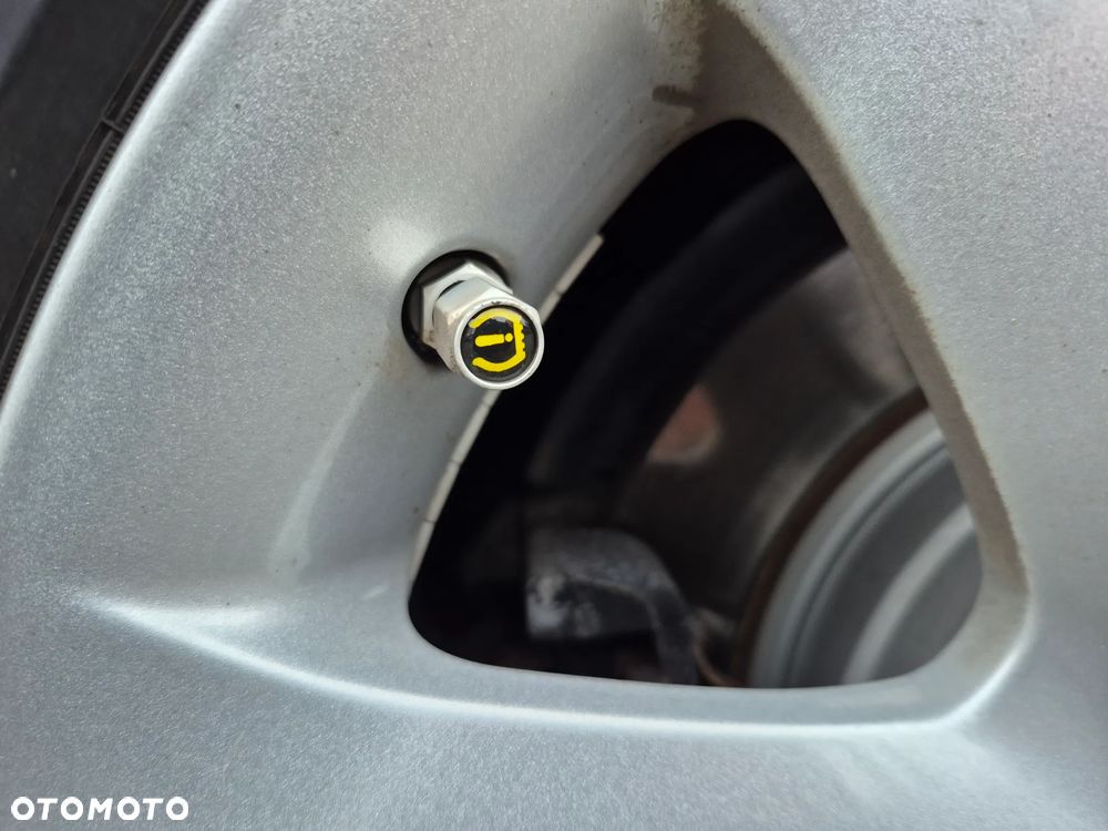 BMW Seria 1 114d Sport Line - 10