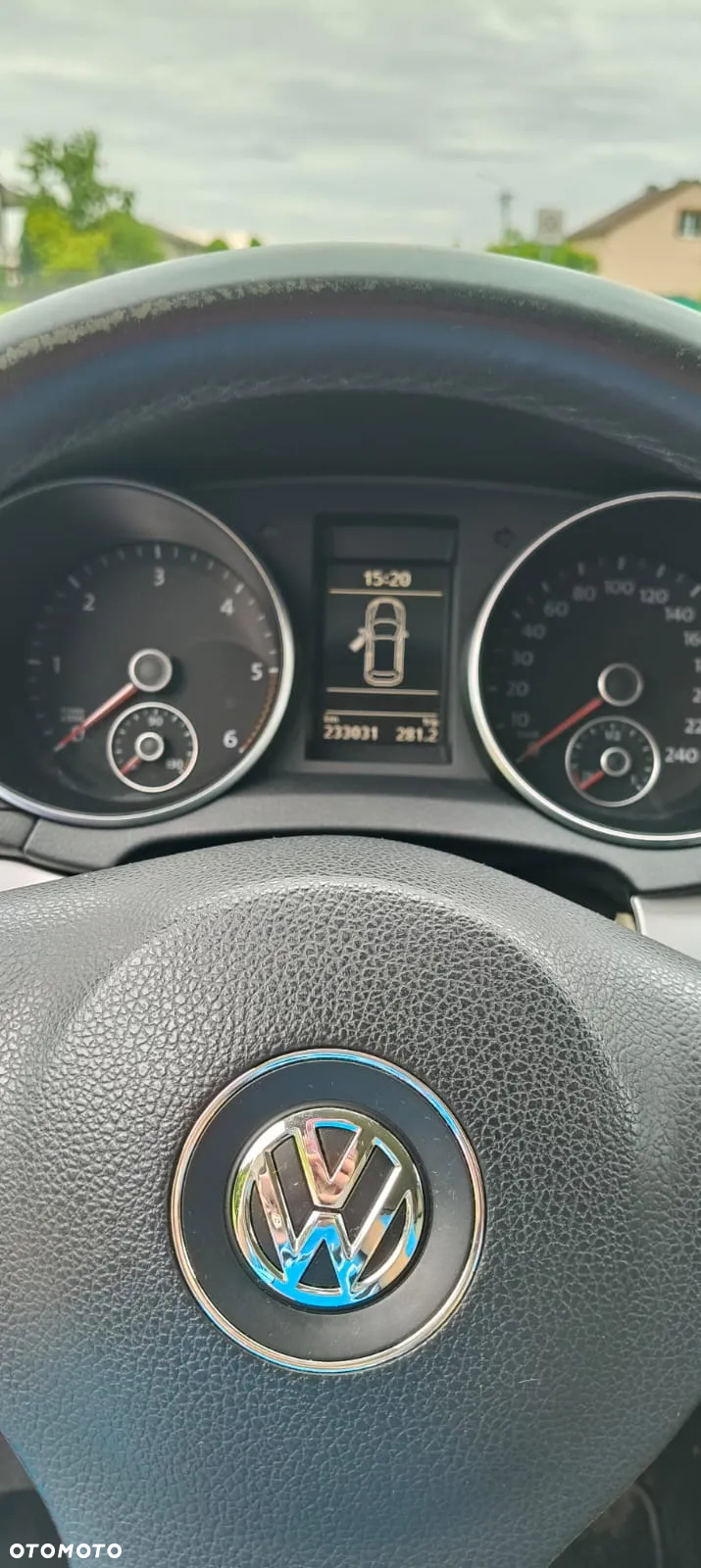 Volkswagen Golf VI 1.6 TDI Highline - 8