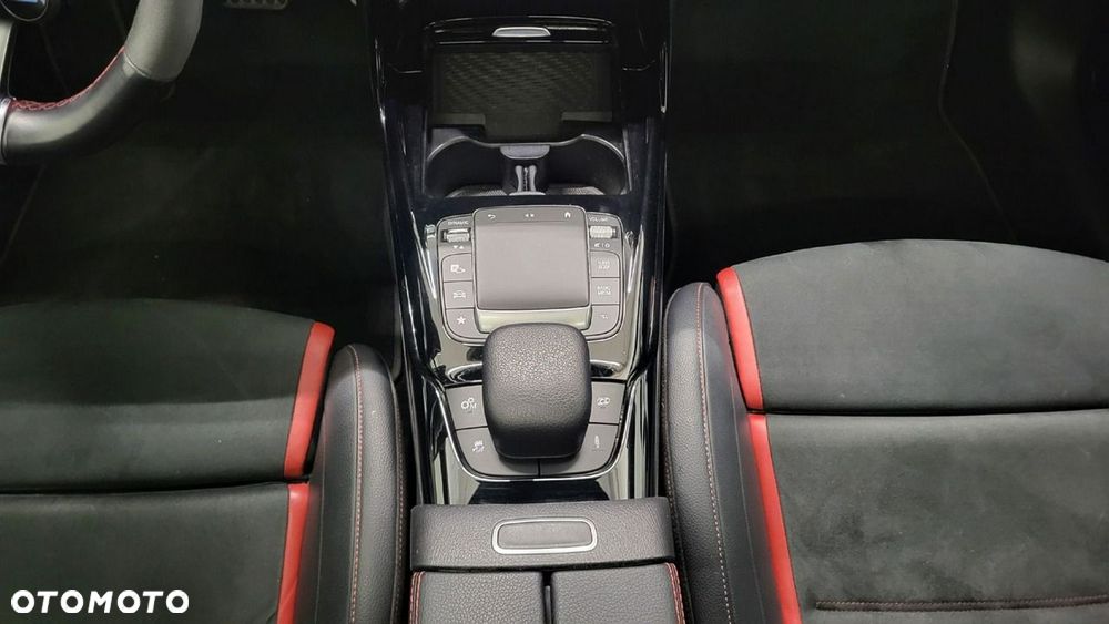 Mercedes-Benz CLA AMG 45 S 4-Matic+ 8G-DCT - 20