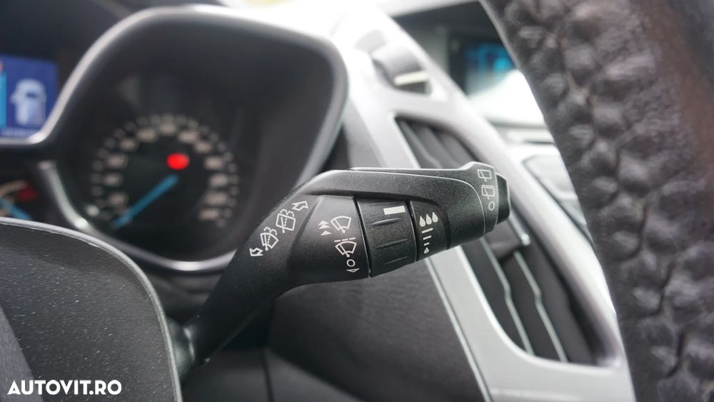 Ford Tourneo Connect 1.5 EcoBlue Start-Stop Titanium - 20