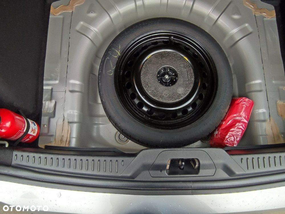 Ford Focus - 30