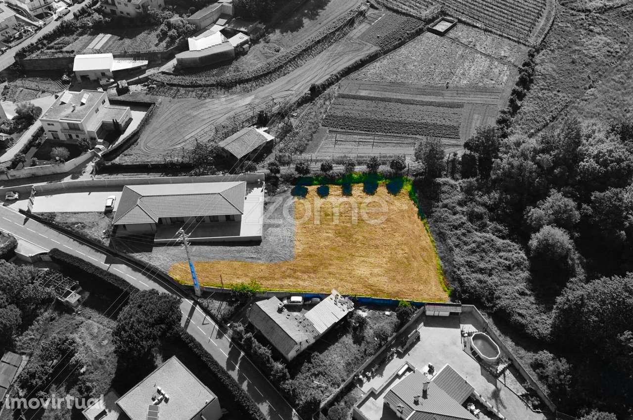 Terreno urbano Couto (S. Miguel), Santo Tirso - Grande imagem: 3/16