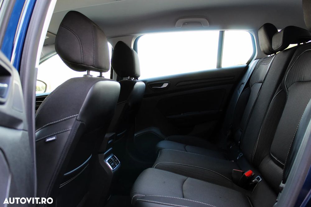 Renault Megane BLUE dCi 115 EDC TECHNO - 11