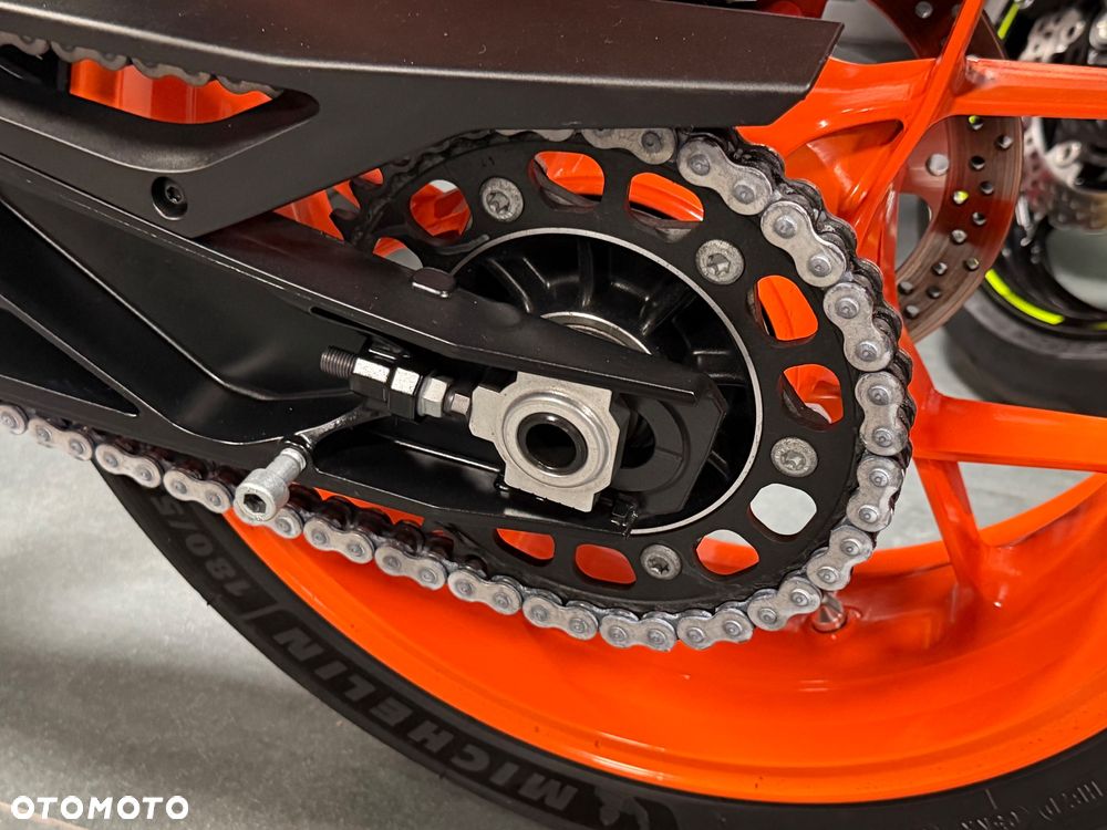 KTM Duke - 32
