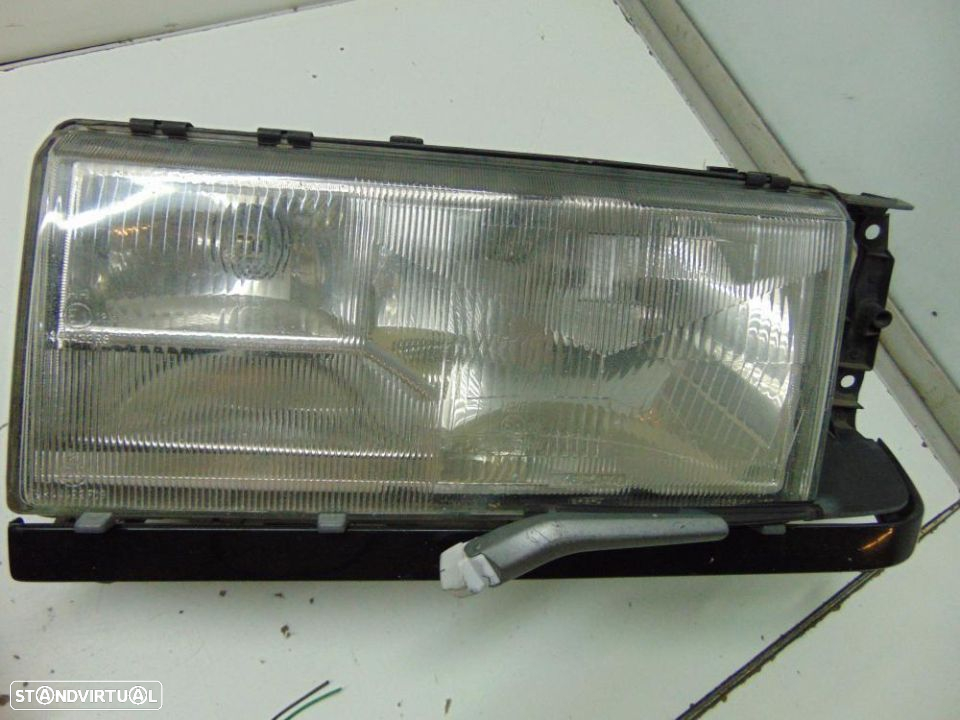 Volvo 960 faróis - 4