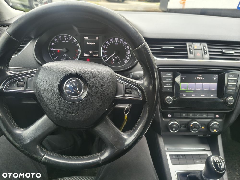 Skoda Octavia - 4