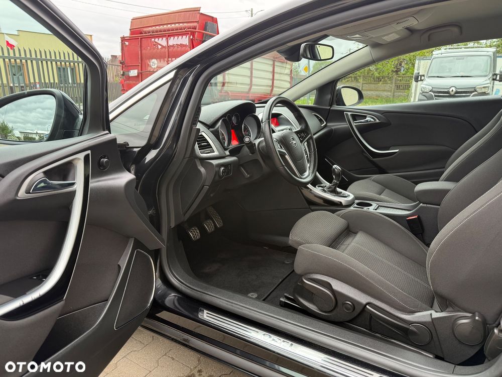 Opel Astra 1.6 Turbo Edition - 18