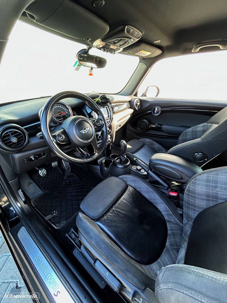 MINI 3 Portas Cooper S - 7