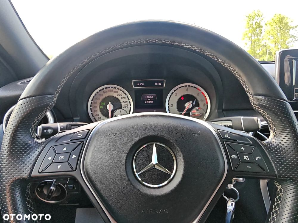 Mercedes-Benz Klasa A 200 CDI (BlueEFFICIENCY) 7G-DCT Style - 36