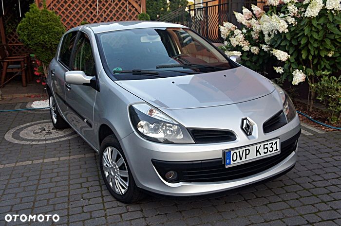 Renault Clio 1.5 dCi Dynamique - 15