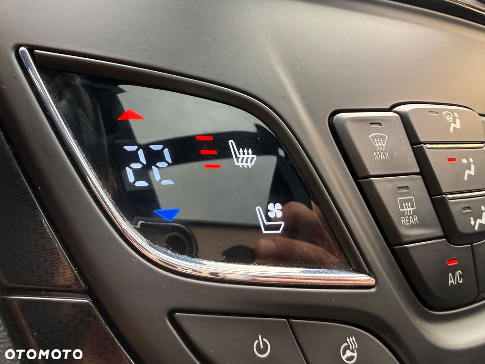 Opel Insignia 2.0 CDTI 4x4 Automatik Sport - 12