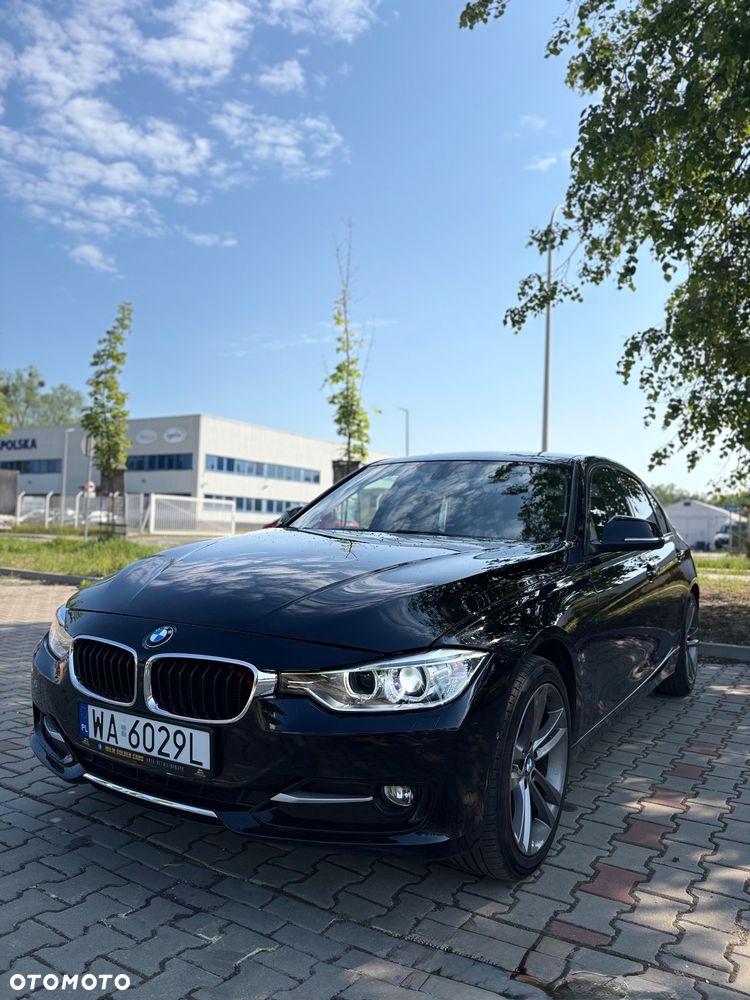 BMW Seria 3 328i Sport Line - 2