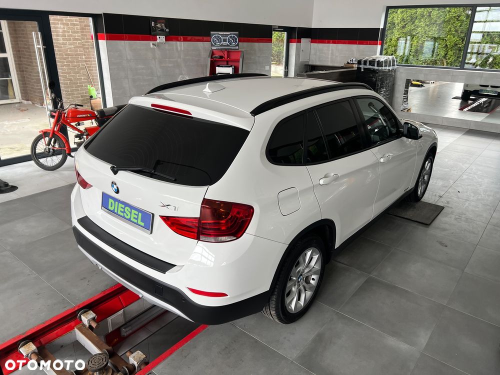 BMW X1 sDrive16d xLine - 9