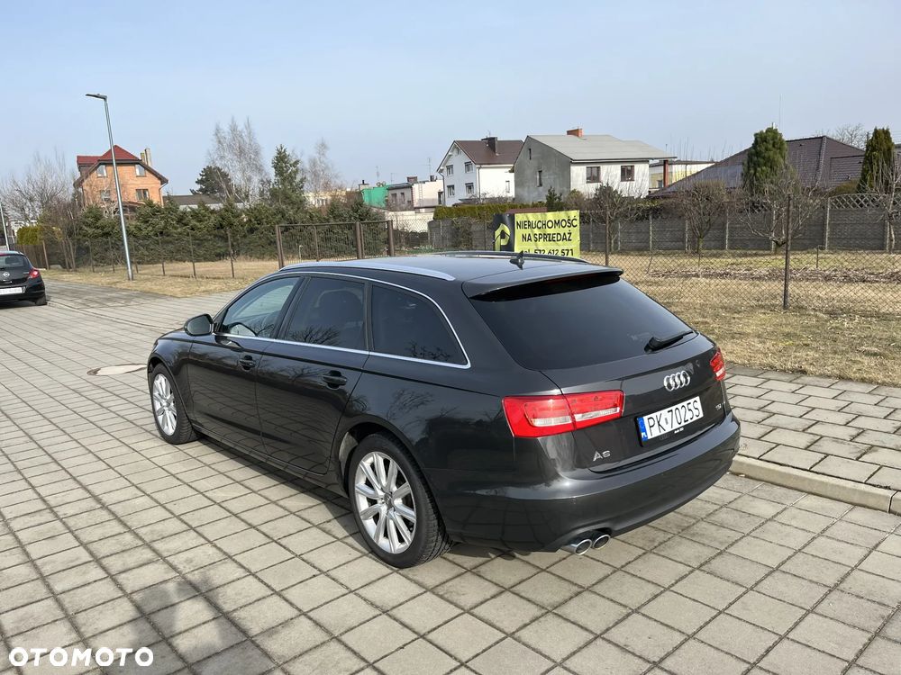 Audi A6 Avant - 10