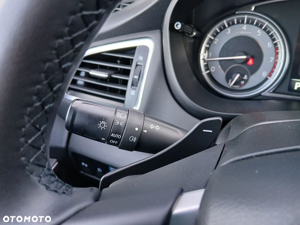 Suzuki S-Cross 1.5 DualJet Hybrid Premium 4WD AGS - 27