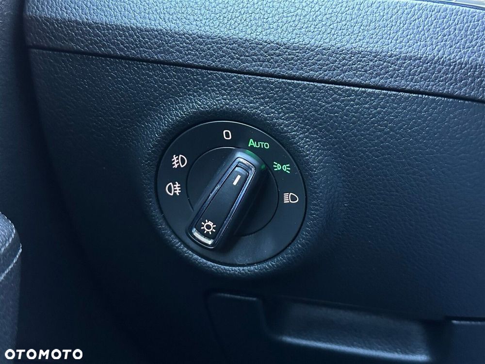 Skoda Superb 2.0 TSI 4x4 L&K DSG - 17