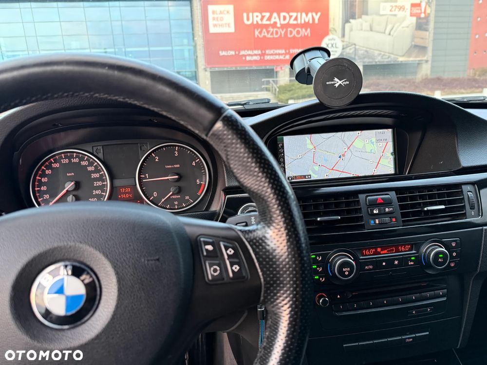 BMW Seria 3 316d - 24
