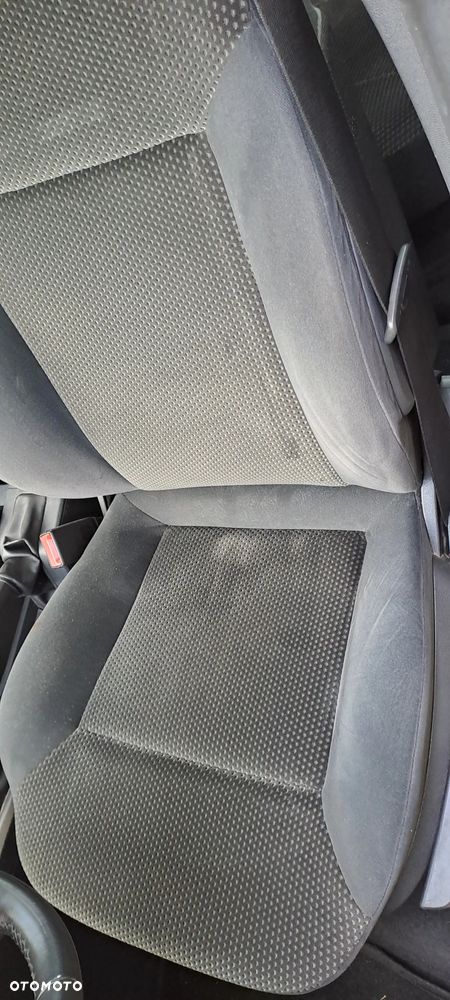 Opel Astra 2.0 Turbo Elegance - 9