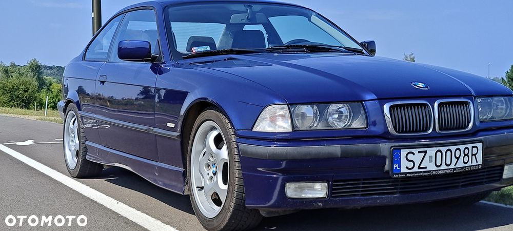 BMW Seria 3 323i - 37